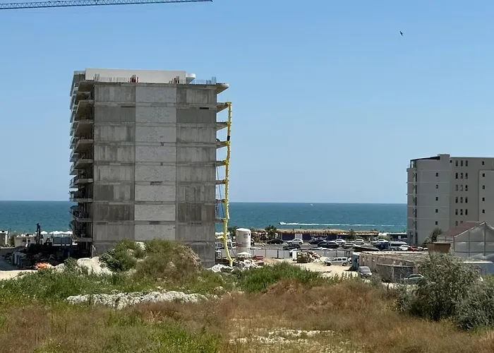 Royal Mamaia Nord 公寓 *